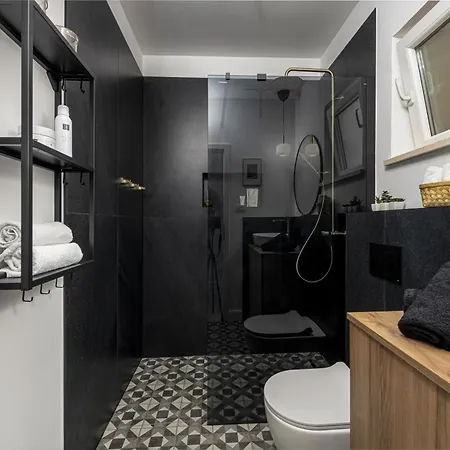 Maris Apartment