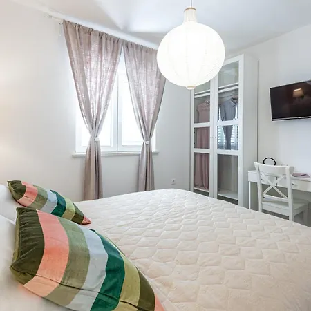 Apartment Maris Mlini